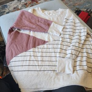 Color block sweatshirt